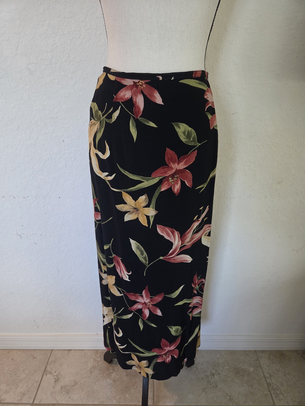 Whimsigoth Vintage 90s Alfred Dunner Floral Rayon Elastic Waist Maxi Skirt 12